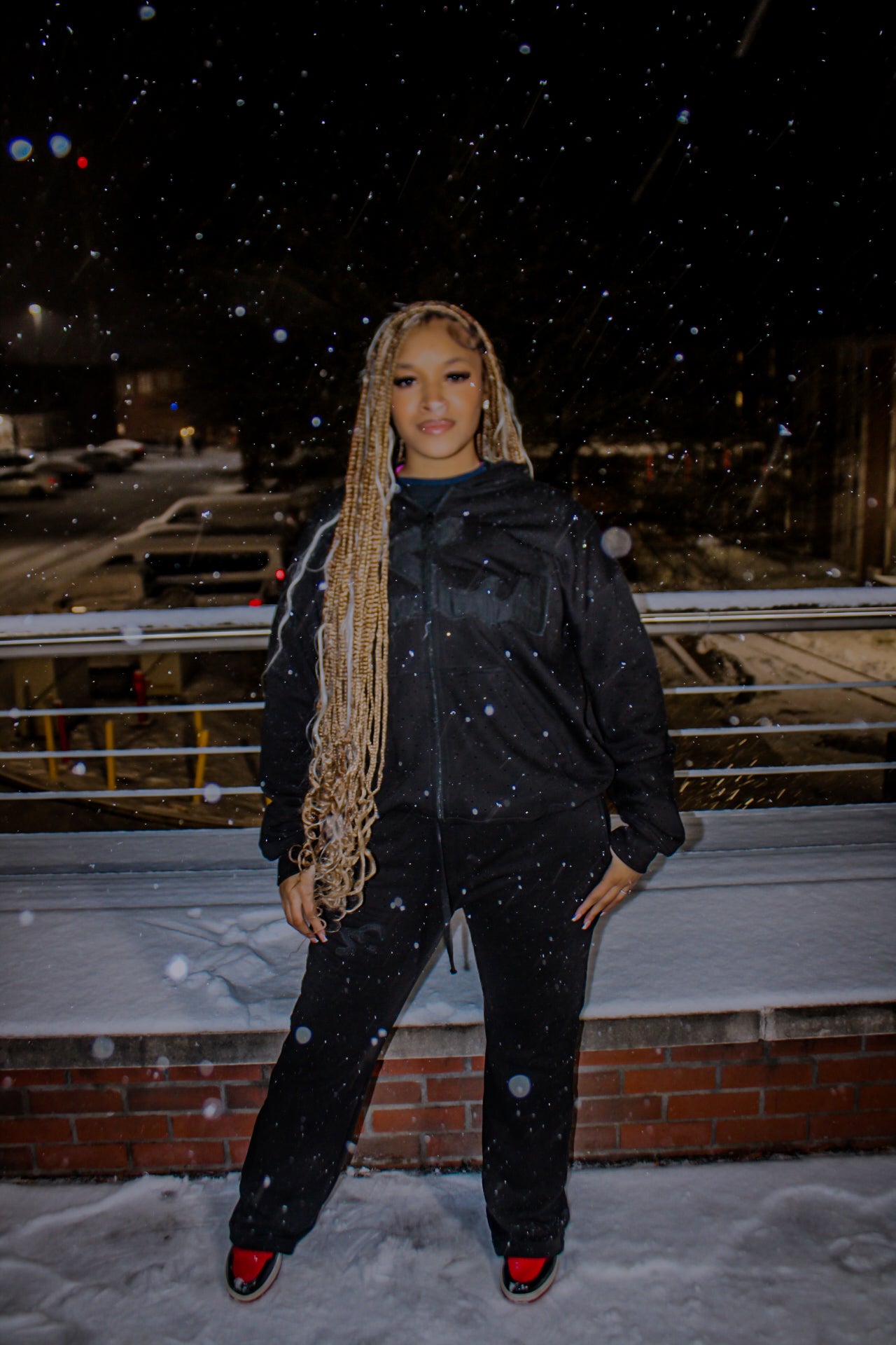 "Arabic" Zip (BLACK)